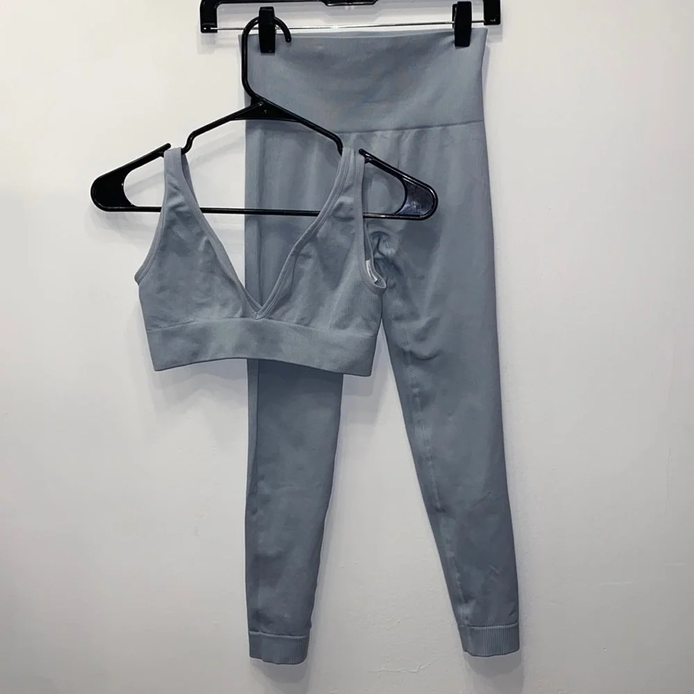 WeWoreWhat Light Blue Leggings - Picture 3 of 14